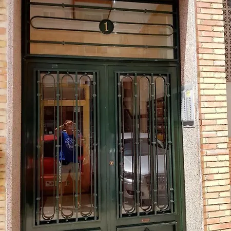Estilo Moderno Apartment